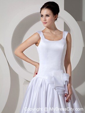 2013 Lovely A-line Scoop Court Train White Wedding Dress with Ribbon