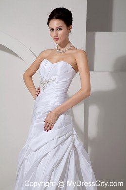 Modern A-line Sweetheart Appliques and Ruches Wedding Dress with Train