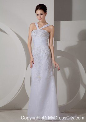 Hot Slinky V-neck Appliques White Chiffon Bridal Dress with Brush Train