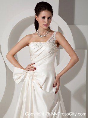 A-line Court Train Appliques and Ruching Wedding Dress with One Shoulder