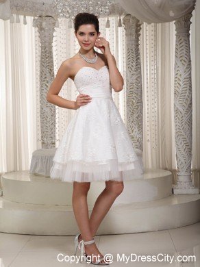 Desirable A-line Sweetheart Mini-length Wedding Gowns with Beadings