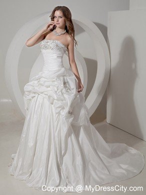 Luxurious A-line Chapel Train Beaded and Pick-ups Bridal dress