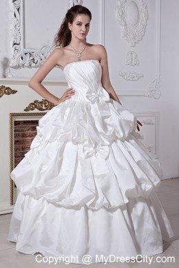 Strapless Floor-length Wedding Dress with Beading and Bows