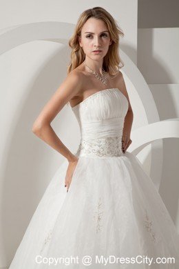 Pretty A-line Strapless Floor-length Embroidery Wedding Dress