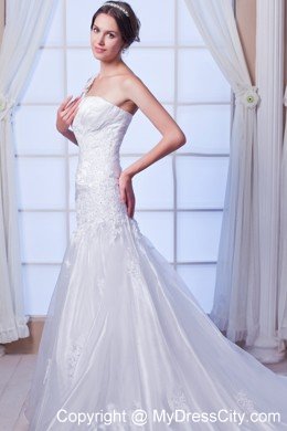 Exquisite Mermaid One Shoulder Organza Embroidery Bridal Gown