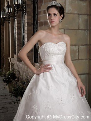 Taffeta and Lace Gorgeous Belt A-line Sweetheart Wedding Dress