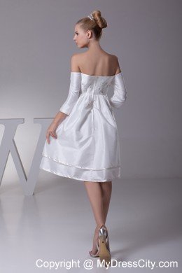 Appliques Strapless Knee-length Wedding Dress with 3 4 Sleeves