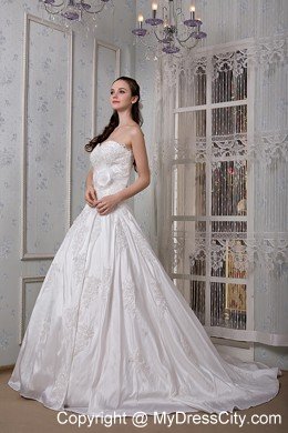 Taffeta Sweetheart Appliques Bridal Gowns with Flower on Sash