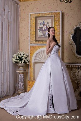 Amazing Style Ball Gown Strapless Satin Embroidery Wedding Dress