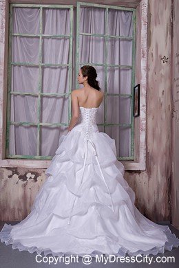 Latest Style Strapless Satin Appliques Count Train Wedding Dresses