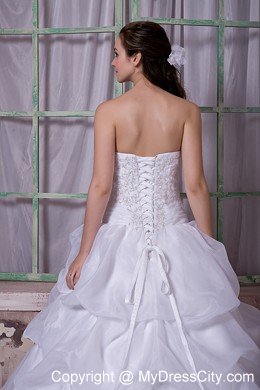 Latest Style Strapless Satin Appliques Count Train Wedding Dresses