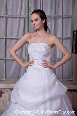 Taffeta and Organza Strapless Appliques Bridal Dress with Train