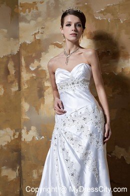 Newest Sweetheart Court Train Satin Wedding Dress with Beading