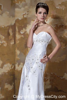 Newest Sweetheart Court Train Satin Wedding Dress with Beading