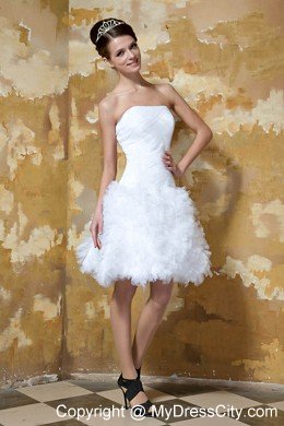 Ruffles Knee-length Strapless 2013 Short Cheap Beach Wedding Dresses