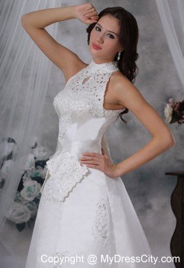 Unique Appliques and Bowknot for Wedding Dress with Cool High-neck