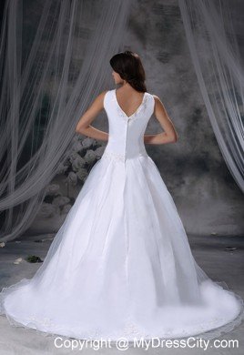 Appliques V-neck Chapel Train 2013 Wedding Anniversary Dress for Church