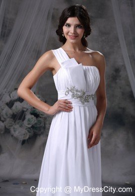 Single Shoulder Beaded Ruching Chiffon Plus Size Maternity Wedding Dress