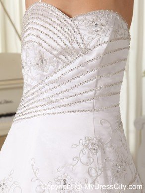 Single Spaghetti Strap Embroidery with Beading for 2013 Wedding Gown