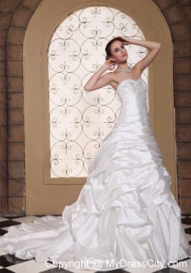 Elegant Chapel Train Pick Ups Sweetheart Wedding Bridal Gown for Church