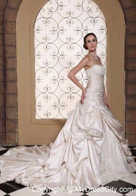 Pick Ups Lace Strapless Chapel Train Ivory 2013 Cheap Wedding Gowns