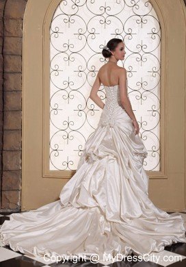 Pick Ups Lace Strapless Chapel Train Ivory 2013 Cheap Wedding Gowns