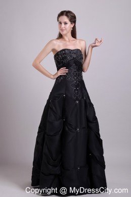 A-Line Strapless Beading Long 2013 Black Prom Gowns