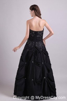 A-Line Strapless Beading Long 2013 Black Prom Gowns