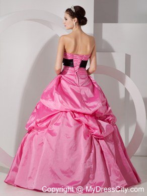 A-line Sweetheart Hot Pink Taffeta Quinceanera Gowns with Sash