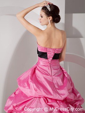 A-line Sweetheart Hot Pink Taffeta Quinceanera Gowns with Sash