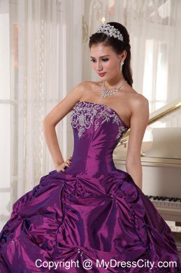 Latest Styles Beading Pick-Ups Purple Quinceanera Gowns 2013