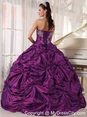 Latest Styles Beading Pick-Ups Purple Quinceanera Gowns 2013