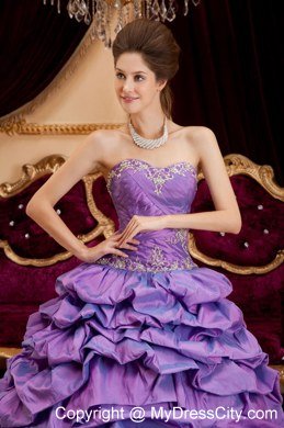 Purple Sweetheart Appliques Taffeta 2013 Quinceanera Gowns