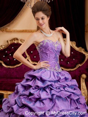 Purple Sweetheart Appliques Taffeta 2013 Quinceanera Gowns