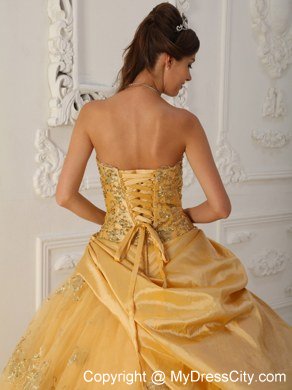 Gold A-line Strapless Appliques Luxurious 2013 Quinceanera Dresses