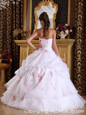 Red Embroidery Strapless Pick Ups White Quinceanera Dresses 2013