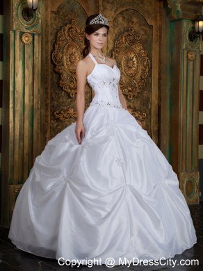 Elegant Halter Top Beaded Cheap Puffy Quinceanera Gowns In White