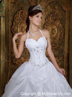 Elegant Halter Top Beaded Cheap Puffy Quinceanera Gowns In White