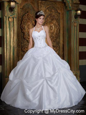 Elegant Halter Top Beaded Cheap Puffy Quinceanera Gowns In White