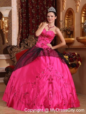 Hot Sale Sweetheart Embroidery With Beading Hot Pink Quinceanera Gowns