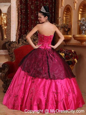 Hot Sale Sweetheart Embroidery With Beading Hot Pink Quinceanera Gowns