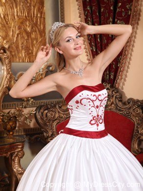 Embroidery Red Hem Strapless White Quinceanera Gowns 2013