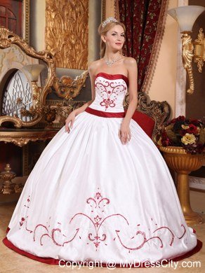 Embroidery Red Hem Strapless White Quinceanera Gowns 2013