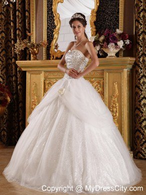 Cheap Sequined Sweetheart Beaded White Quinceanera Dresses