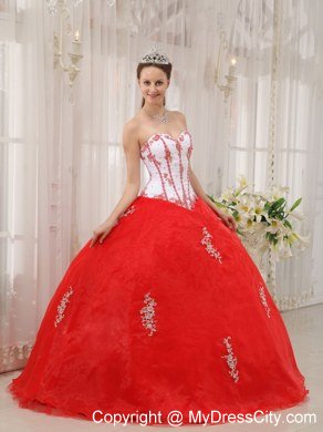 Pretty Sweetheart Appliques Red and White Quinceanera Gowns