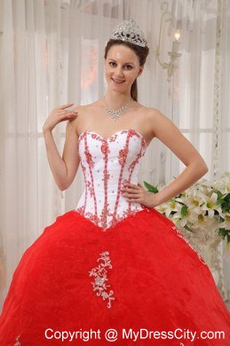 Pretty Sweetheart Appliques Red and White Quinceanera Gowns