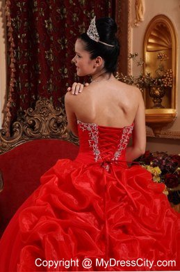 Sweetheart Organza Appliques Red 2013 Quinceanera Gowns