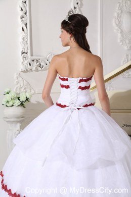 Organza Sweetheart White Quinceanera Dresses With Red Appliques