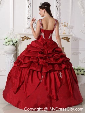 Scoop Neck Appliques Wine Red Quinceanera Gowns With Pick Ups