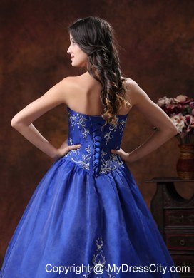 Perfect A-line Halter Embroidery Royal Blue Quninceanera Dresses